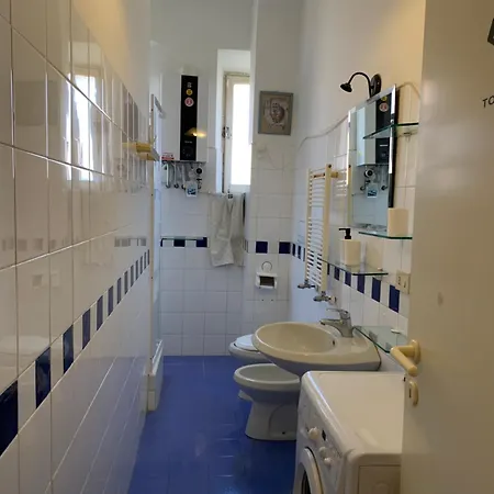 Flat Nearby Vaticano - Caracciolo 4 罗马