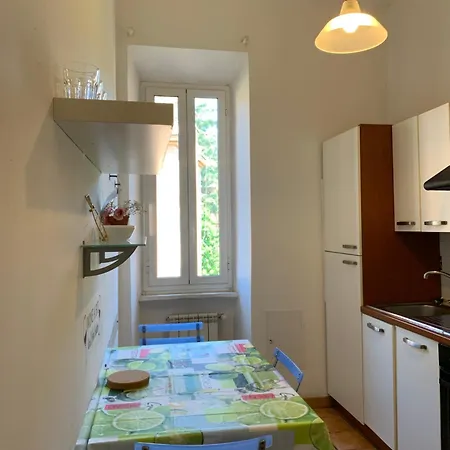 公寓 Flat Nearby Vaticano - Caracciolo 4