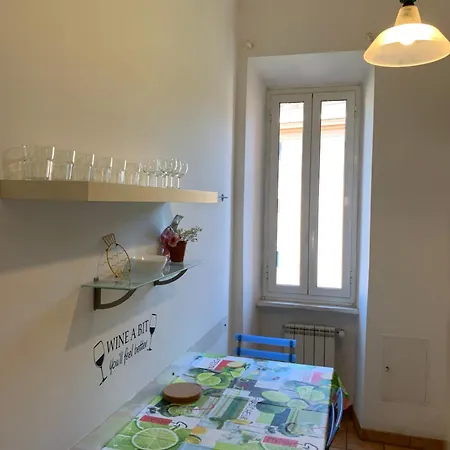 Flat Nearby Vaticano - Caracciolo 4 罗马