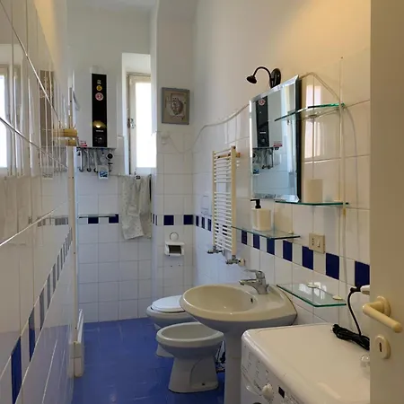 Flat Nearby Vaticano - Caracciolo 4 *